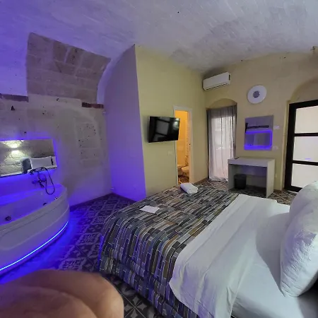 Quart0 Grec0 17 * אלטאמורה